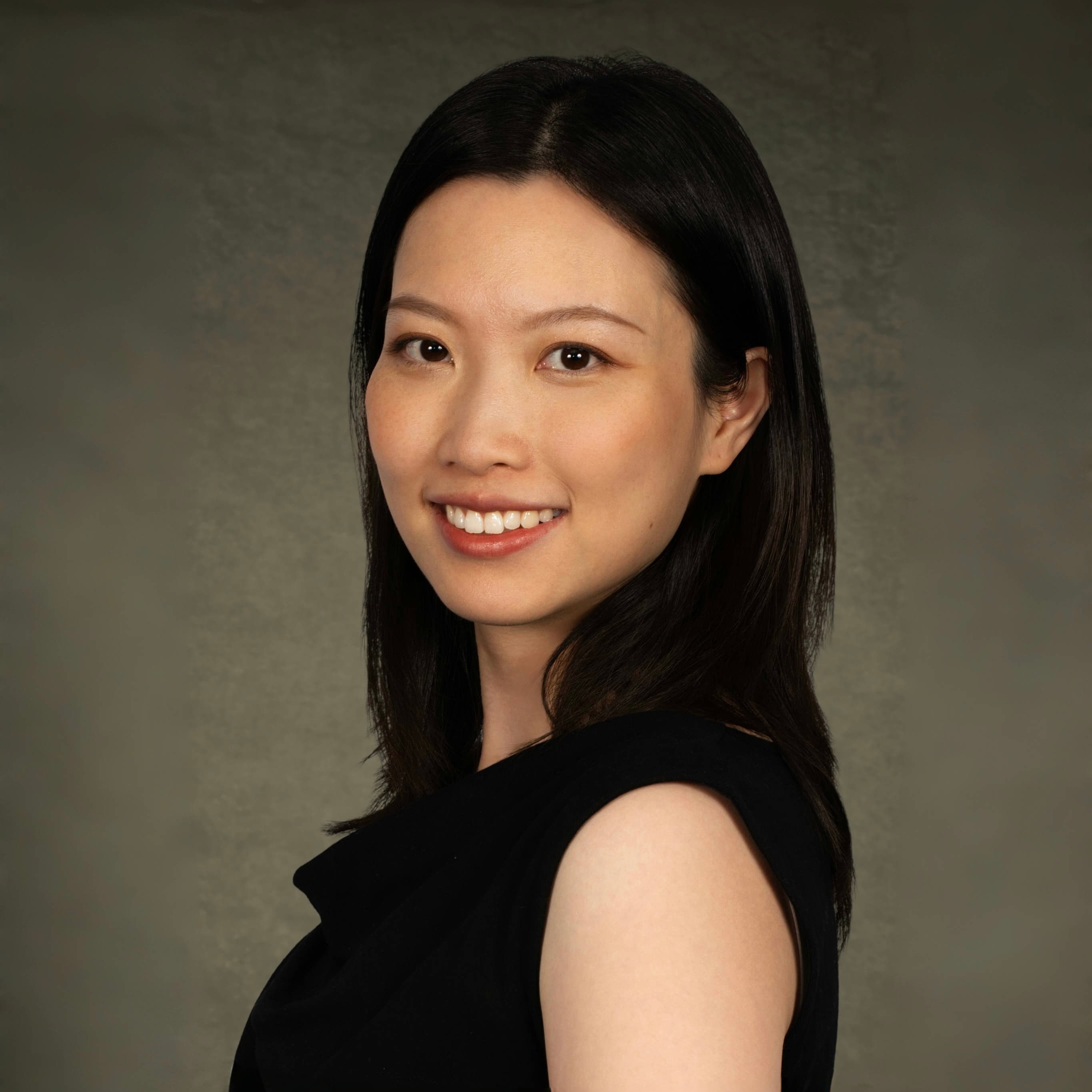 Portrait of Fangsi (Annie) Xu